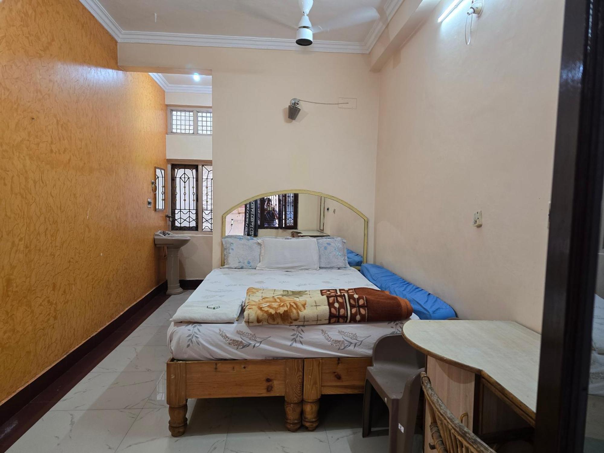 Lakshmi Heritage Tourist Home Hampi Zewnętrze zdjęcie